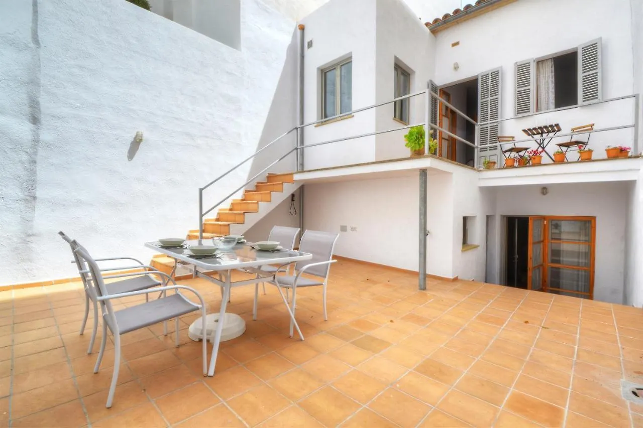 אל ארנל Amilcar House By Slow Villas
