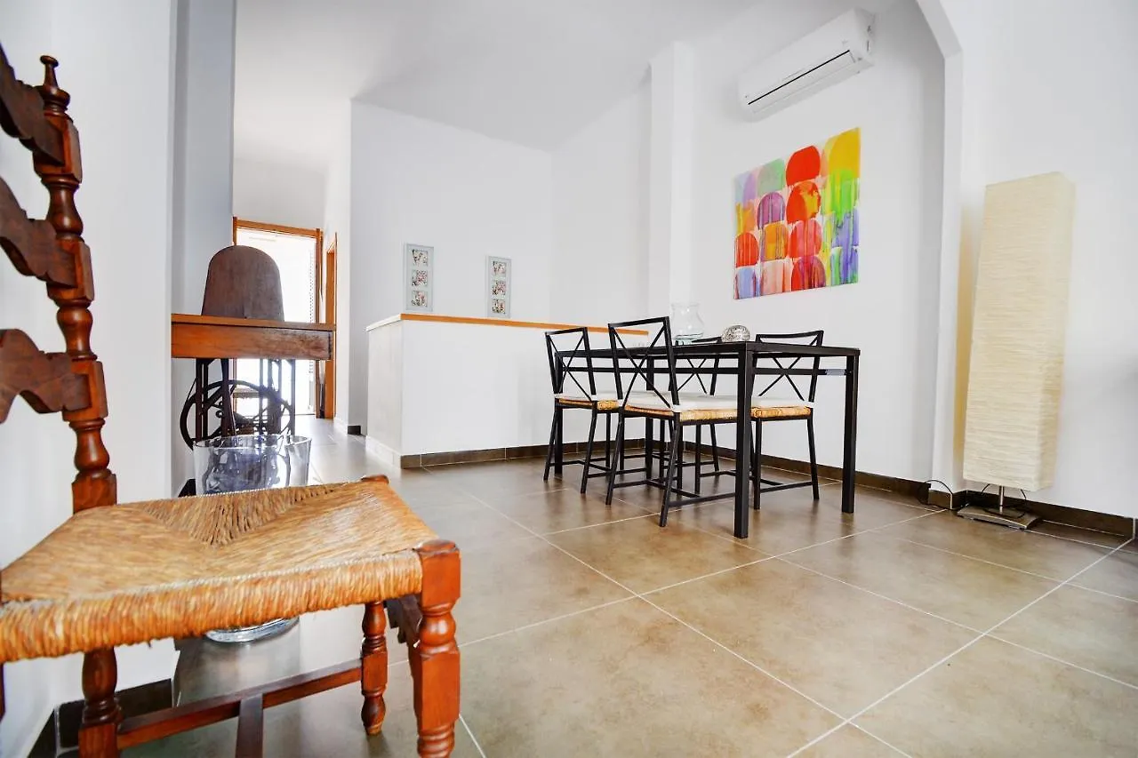 אל ארנל Amilcar House By Slow Villas ספרד